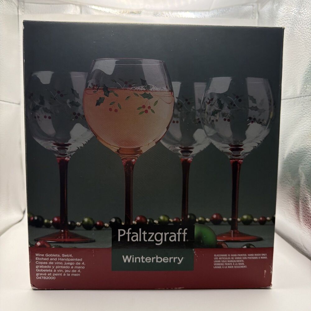 New 2010 Pfaltzgraff Winterberry Pattern Wine Goblets Set of 4 13oz Hand Painted